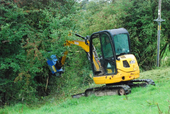 Ekskavator Flayel Mower 6Ton Ekskavator Tarım Bağlantısı Özellikle Ve Q355/NM400/HARDOX450