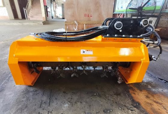 OEM Ekskavatör Çayır Biçme Makinesi Yol Kenarında Ayıklama ve Yeşil Kuşak Kırpma için Aşınmaya Dayanıklı Fit 6-10Ton Ekskavatör