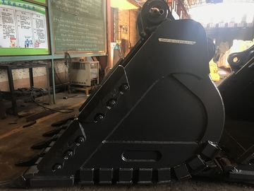 Sarı Hardox450 kazıcı taş kovası güçlü dişleri ve 700-1000 kg ağırlığı ile