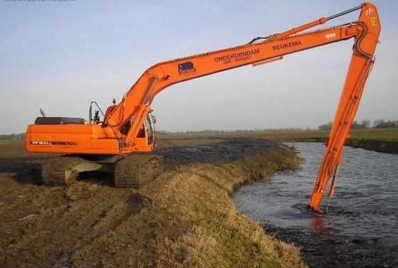 HUITONG Tarafından Yapılan PC220-6 İçin 18 Metre Uzun Ekskavatör Uzun Uzanma Bomu ve Sopa Kolu