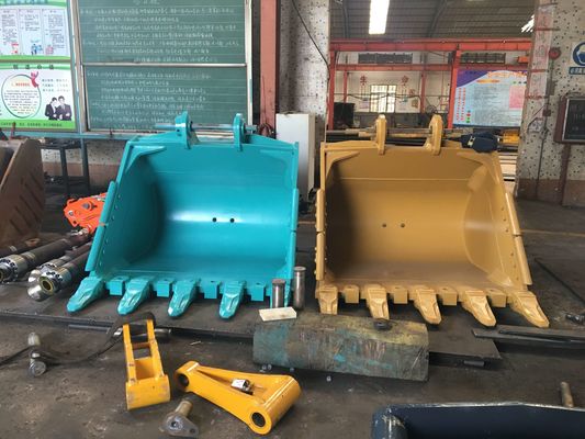 Q355 NM400 Hardox400 çelikten şekillendirilmiş yüksek dayanıklılıklı dişlere sahip ağır yüklü kaya toplama kova